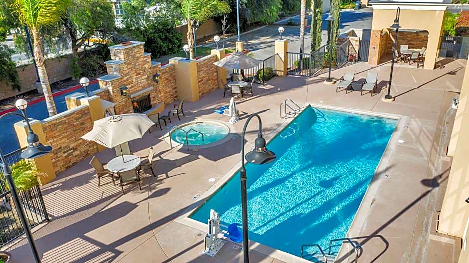 Hampton Inn By Hilton & Suites Hemet