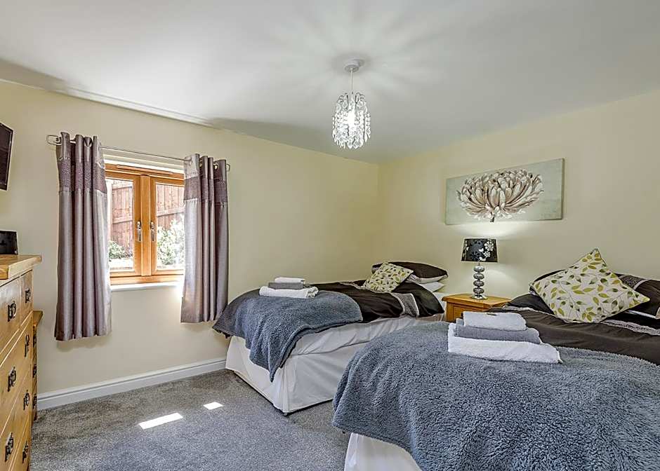 Slate House Lodges