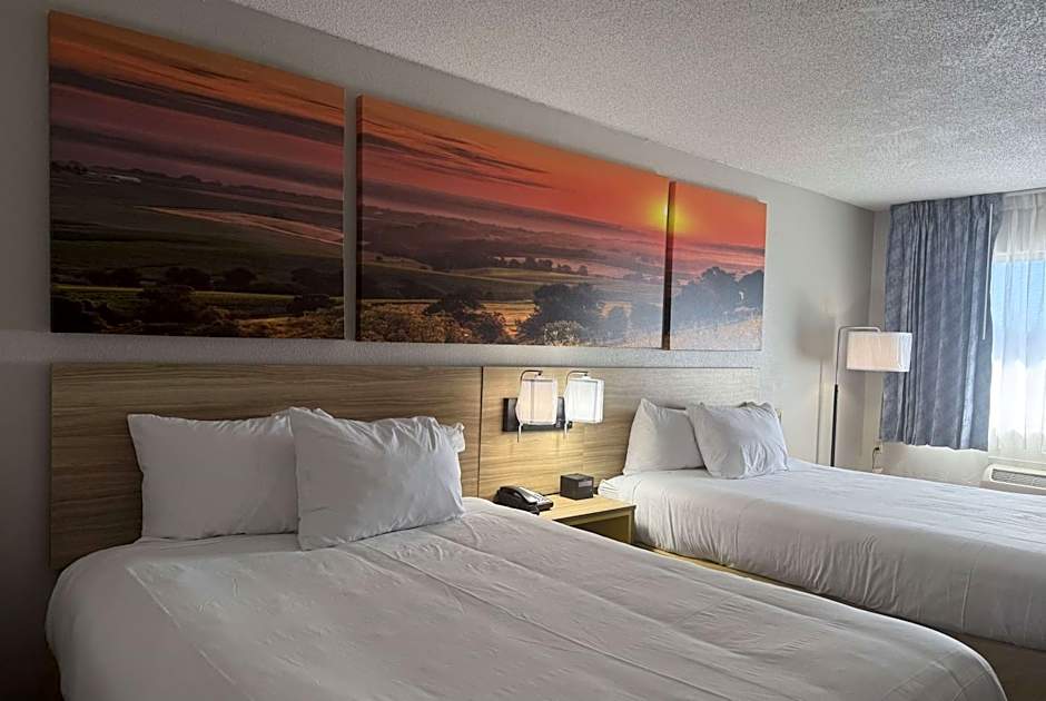 Days Inn by Wyndham Hannibal