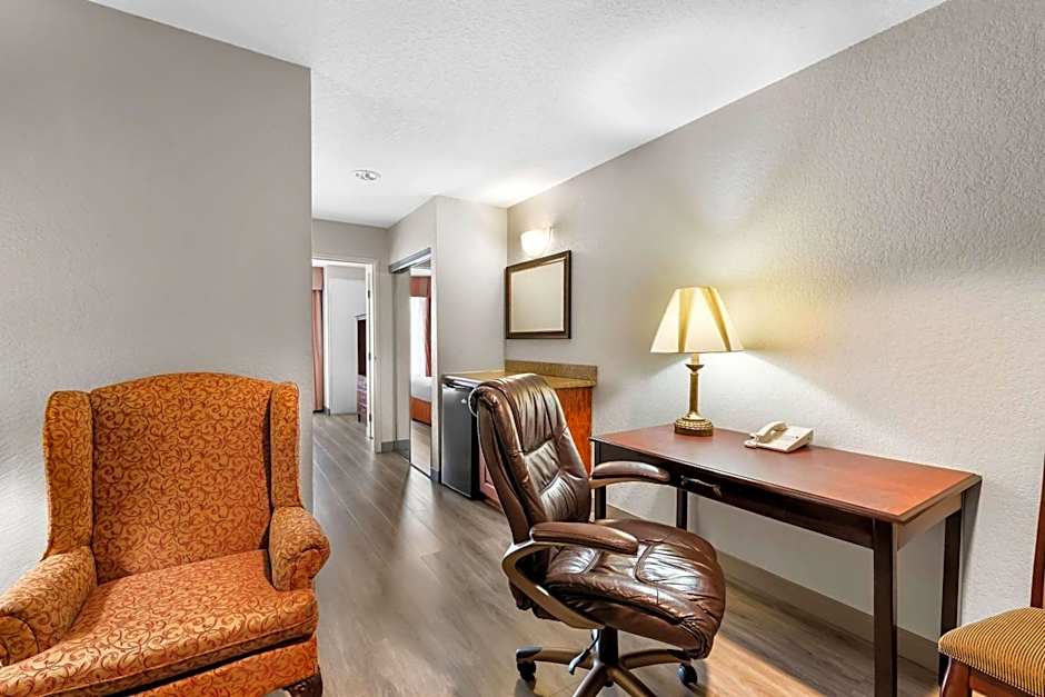 Country Inn & Suites by Radisson, Hot Springs, AR