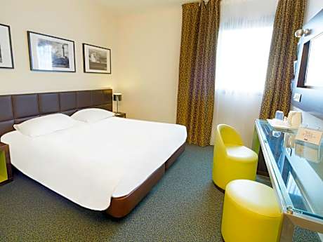 Kyriad Hotel Orly Aeroport - Athis Mons