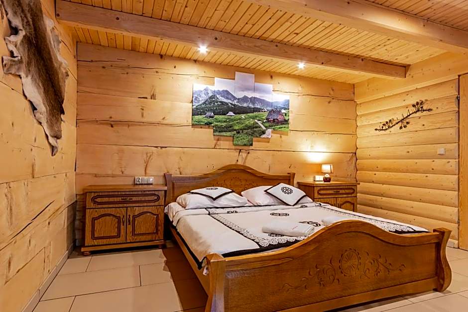 Photo 1 of 19 of Superior Chalet