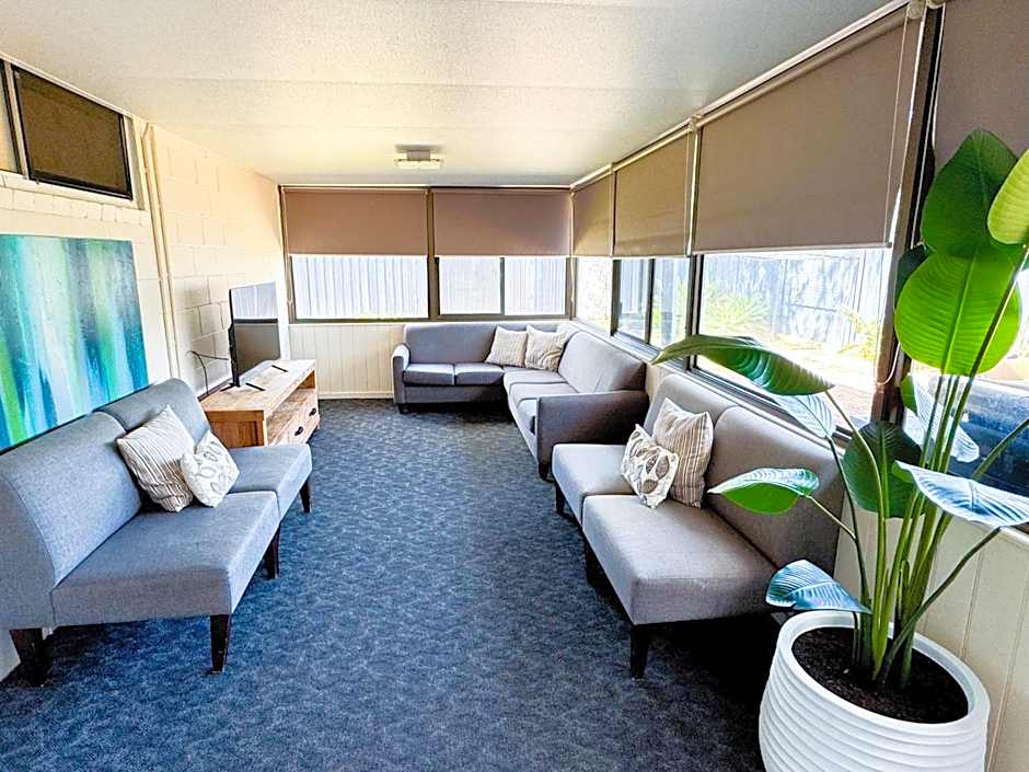 Shoal Bay Holiday Park