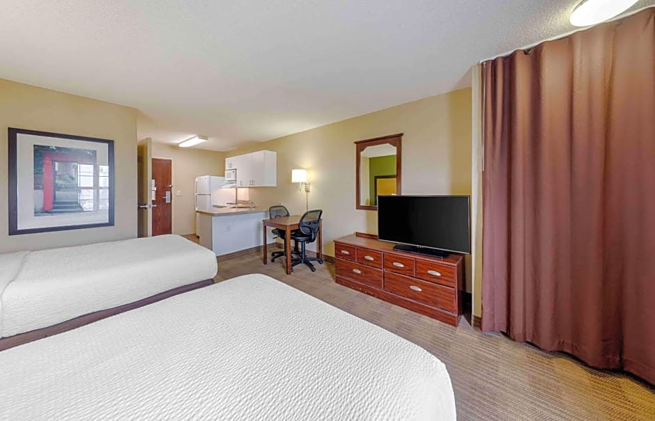 Extended Stay America Suites - Orange County - Huntington Beach