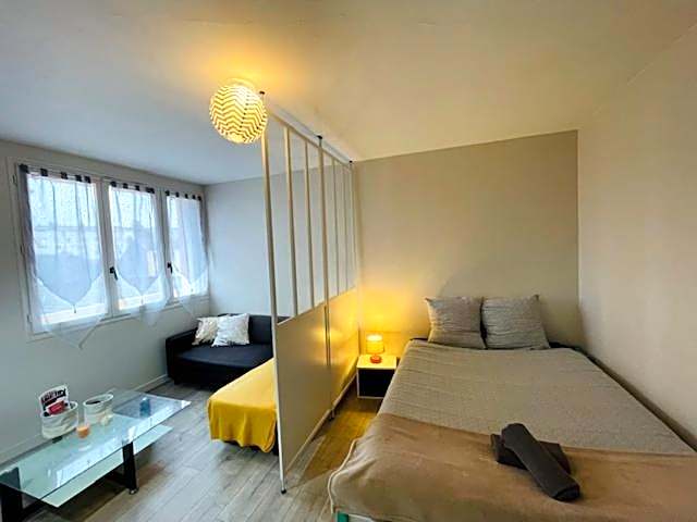 Le Geneslay - Parking Privée