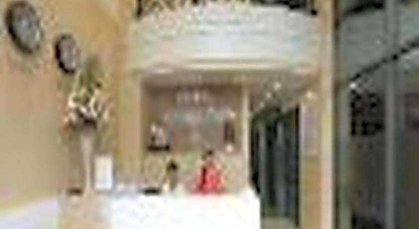 Hung Cuong Hotel