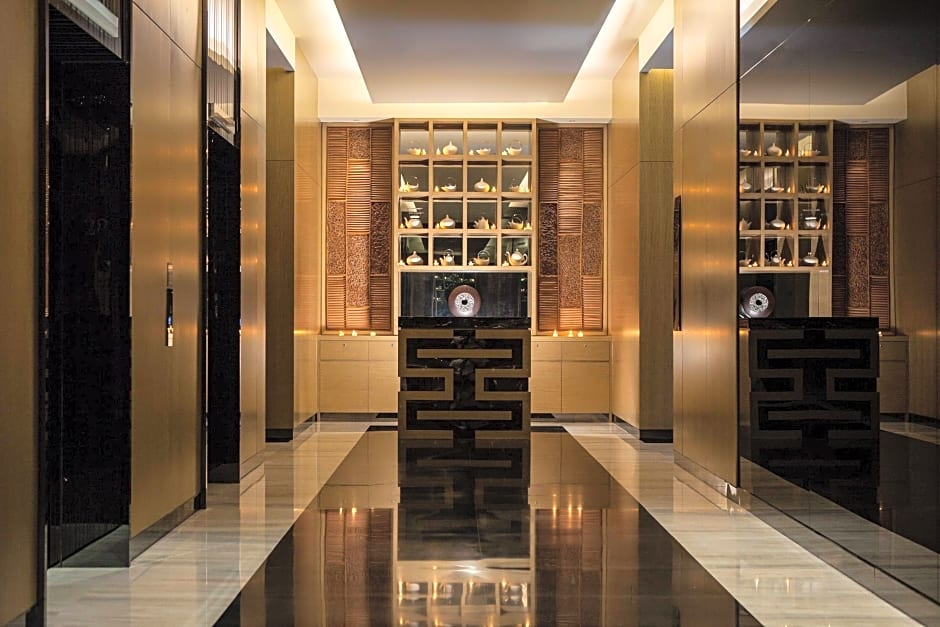Renaissance by Marriott Huizhou Hotel