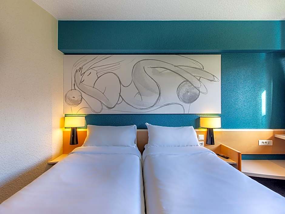 B&B HOTEL Orléans Nord Saran