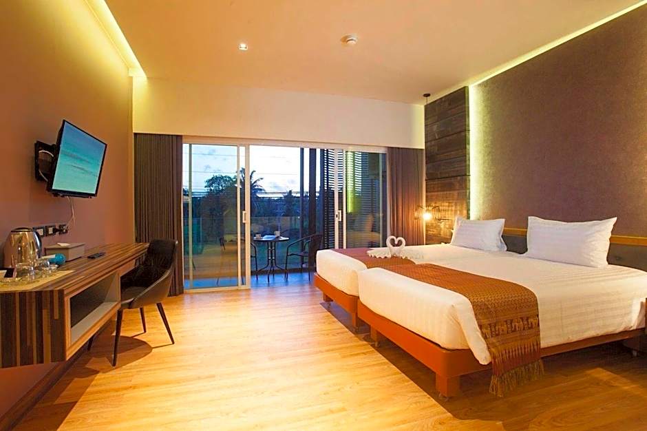The Glory Gold Hotel