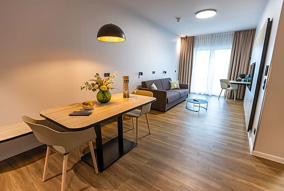 Platzhirsch Living