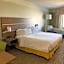 Holiday Inn Express & Suites Galveston West - Seawall
