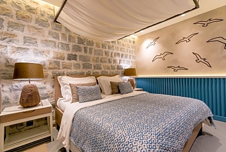 DOUBLE ROOM WITH SEA VIEW