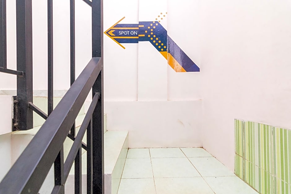 OYO 1917 Mamora Homestay