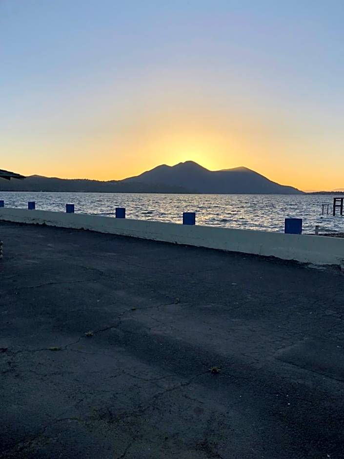 Lamplighter Motel Clearlake