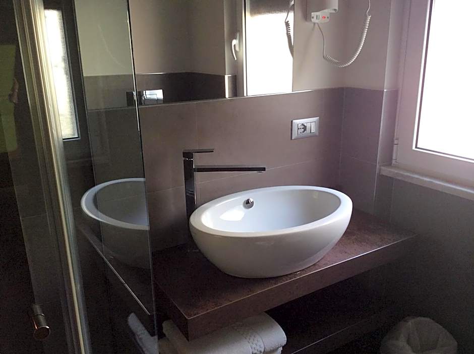 Hotel Ariston & Apartments