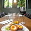 Schoolhouse Hotel