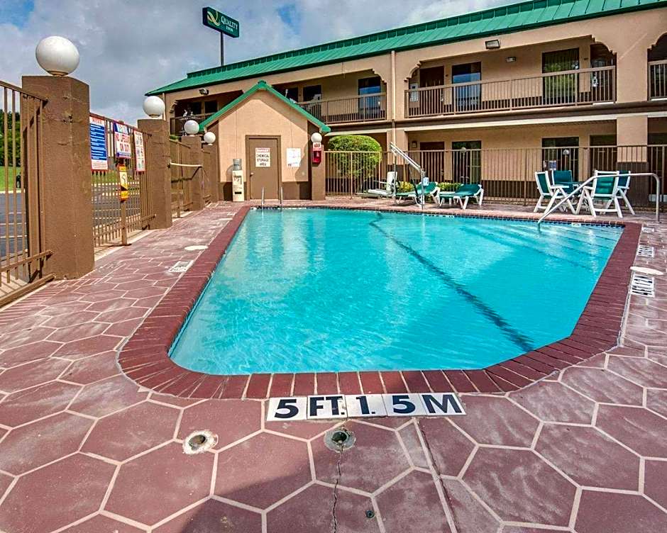 Quality Inn Mt. Pleasant