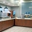 Holiday Inn Express Hotel & Suites Cedar Hill By IHG