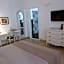 Dimi House