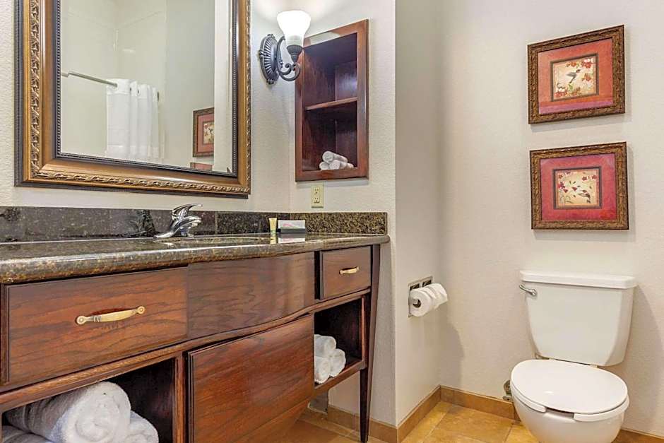 Clarion Pointe Sulphur Springs