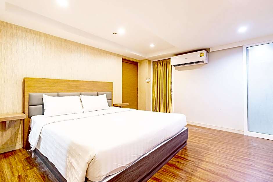 Oun Residence