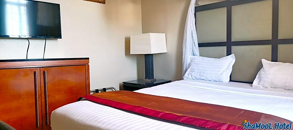 ShaMooL Hotel
