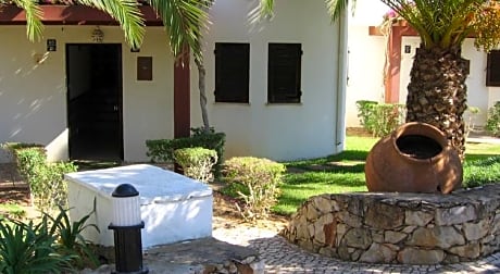 Apartamentos Vale de Carros by Portugalferias