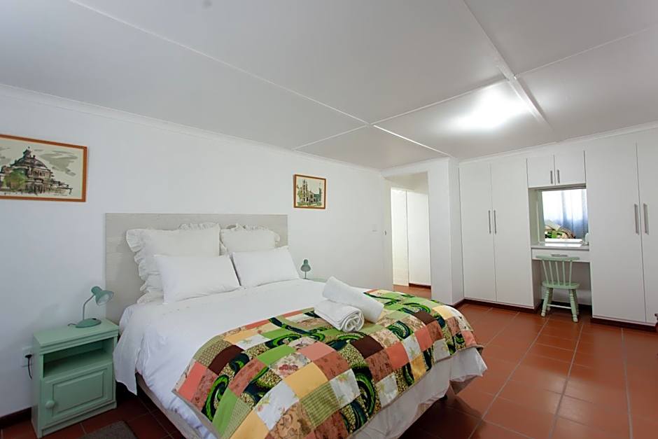 4 Rothman Street B&B