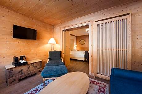 Luxury Suite