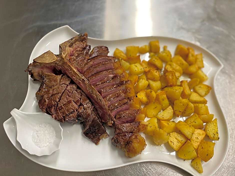 Hotel Ristorante SASSO