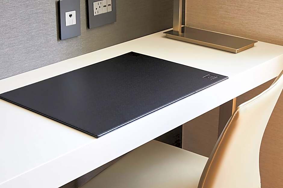 AC Hotel by Marriott Miami Aventura