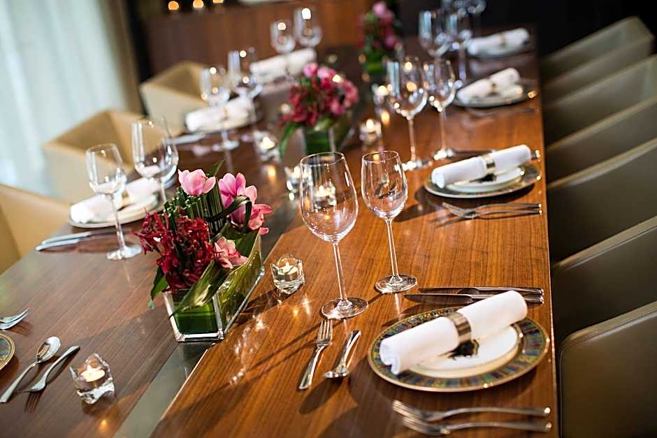 Renaissance by Marriott Suzhou Hotel