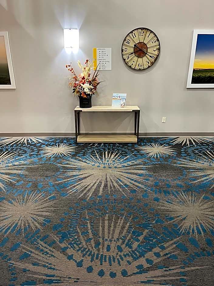 Days Inn by Wyndham Hutchinson