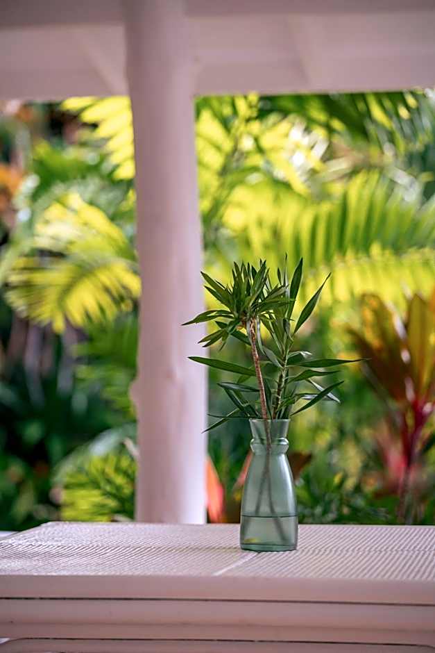 Beau Vallon Bungalows