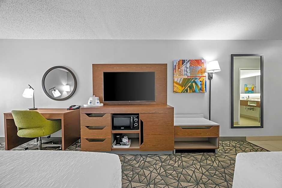 Hampton Inn By Hilton Bloomington West