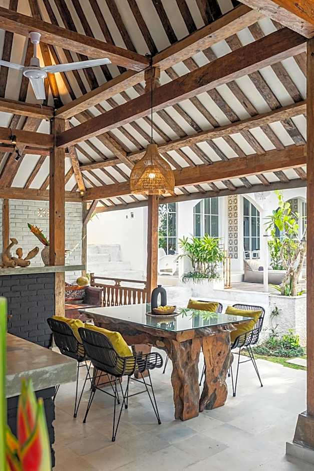 Casa Aliran - River Stay