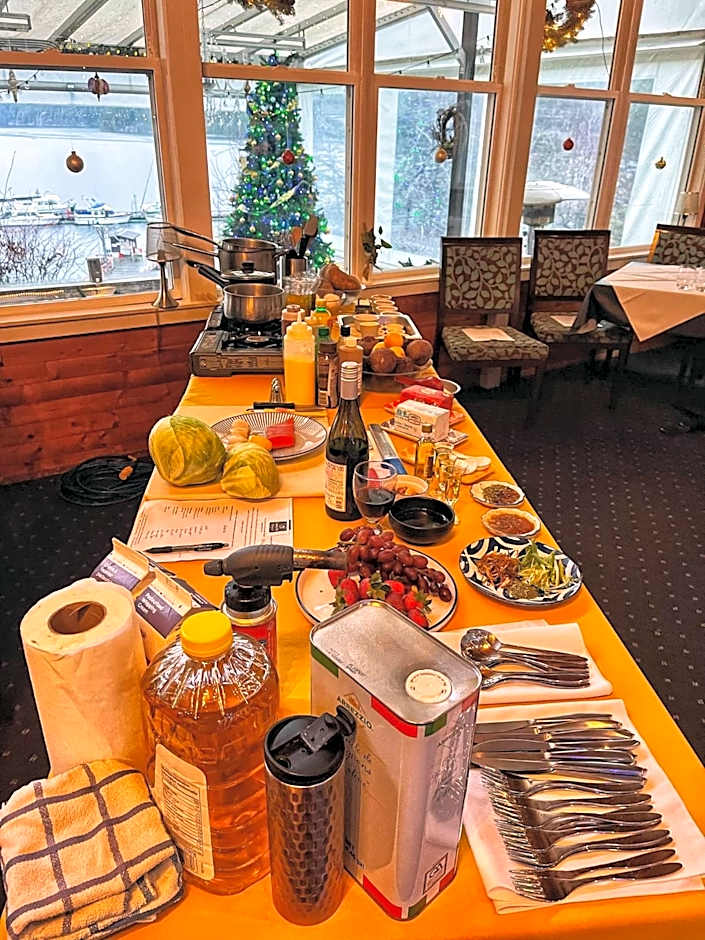 Shannaghs Sweet Escape