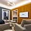 One Luxury Suites