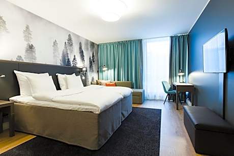 Standard Family Room