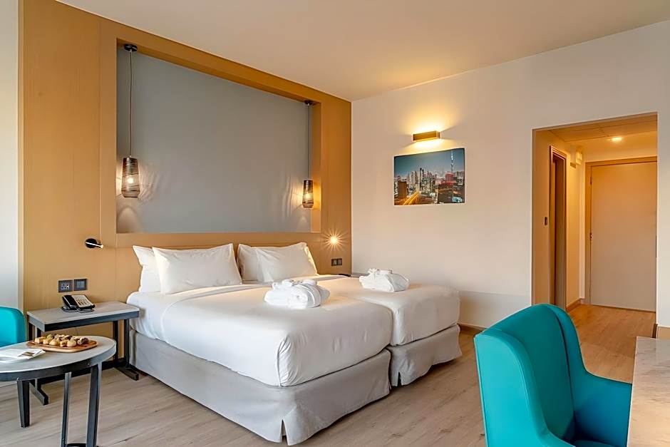 Occidental Sharjah Grand