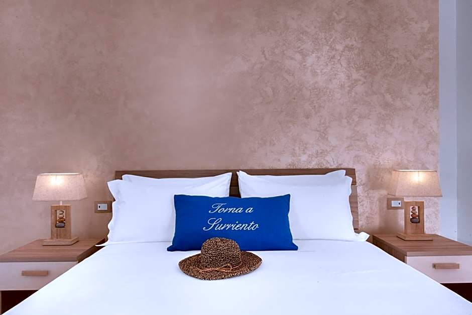Torna a Surriento Suites