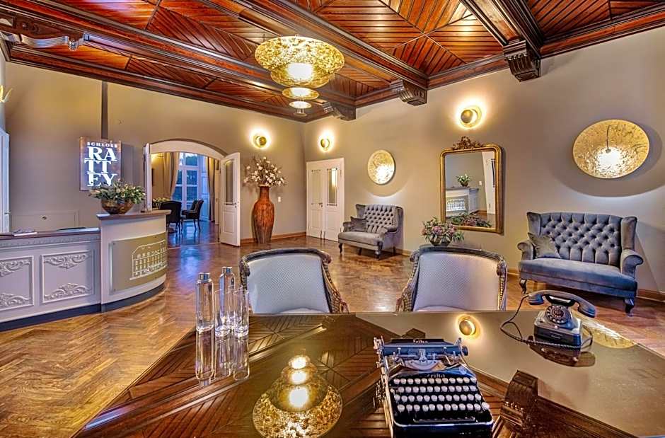 Hotel Schloss Rattey