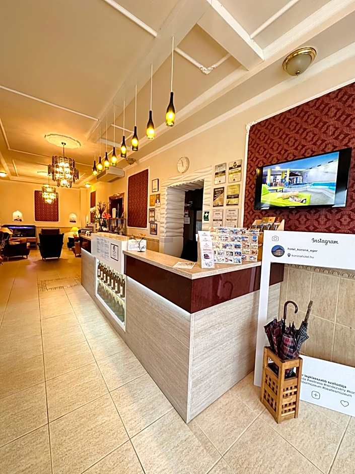 Hotel Korona Wellness, Rendezvény és Borszálloda