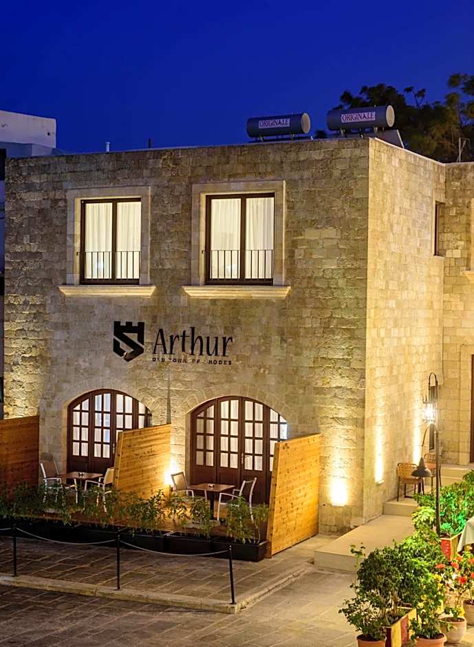 Arthur Suites in Old Town