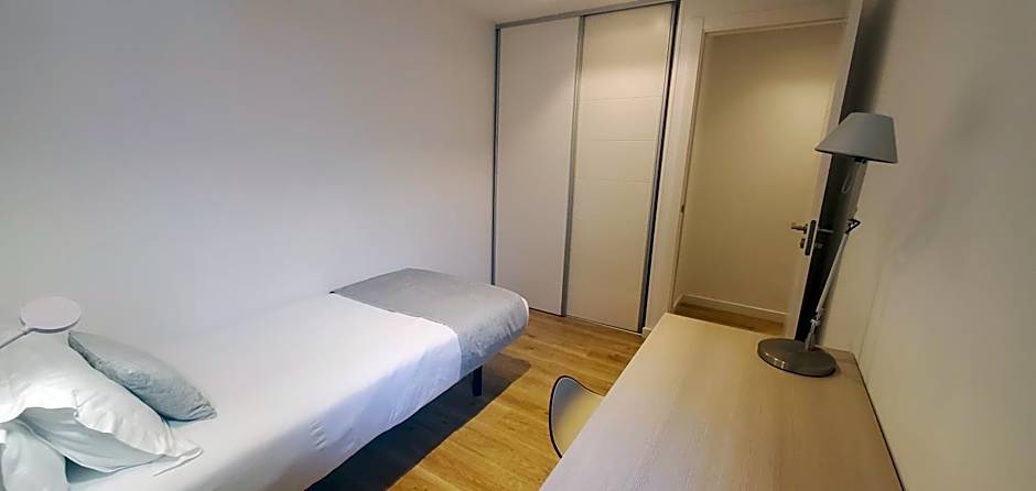 Lugaris Rambla Apartments