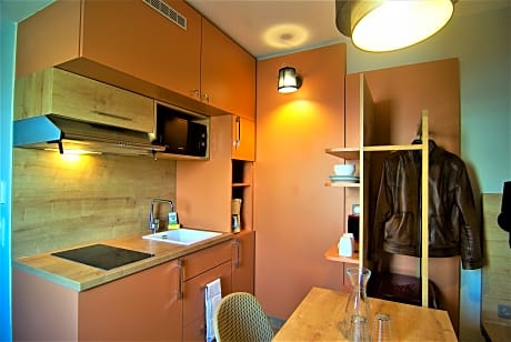Double studio single occupancy