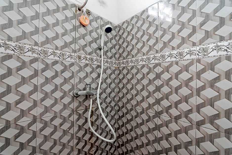 Erika Homestay Lembang Mitra RedDoorz