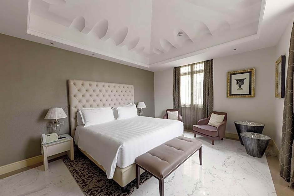 Aleph Rome Hotel, Curio Collection By Hilton