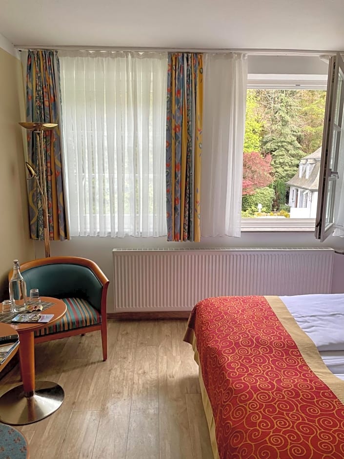 Hotel Alt Montjoie