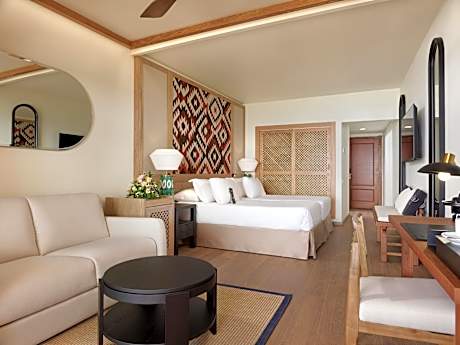 Privilege Room (2 Adults+1 Child)